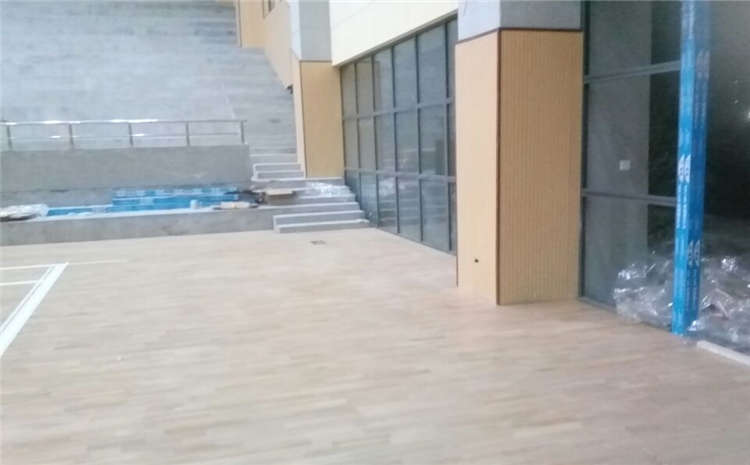 江西體育場(chǎng)運(yùn)動(dòng)木地板施工方案