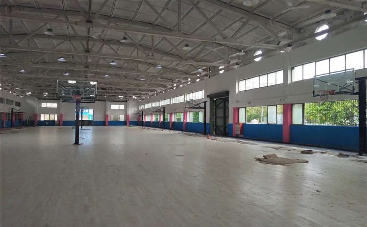 **籃球場(chǎng)木地板施工需要注意什么